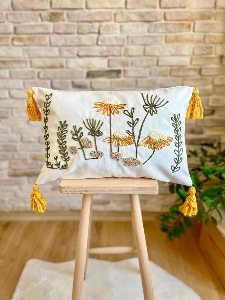 Evila Originals, Punch Cushion v29 - Multicolor, подушка, разноцветная, 100 % ПОЛИЭСТЕР, 43 x 43 см
Evila Originals, Punch Cushion v29 - Multicolor, подушка, разноцветная, 100 % ПОЛИЭСТЕР, 43 x 43 см