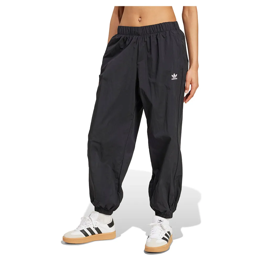 Брюки adidas Originals Essentials Woven, черный
Брюки adidas Originals Essentials Woven, черный