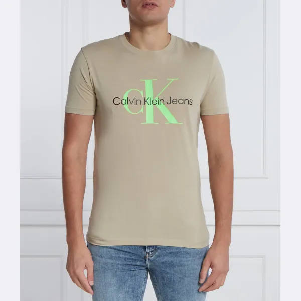 Облегающая футболка Calvin Klein, бежевый
Облегающая футболка Calvin Klein, бежевый