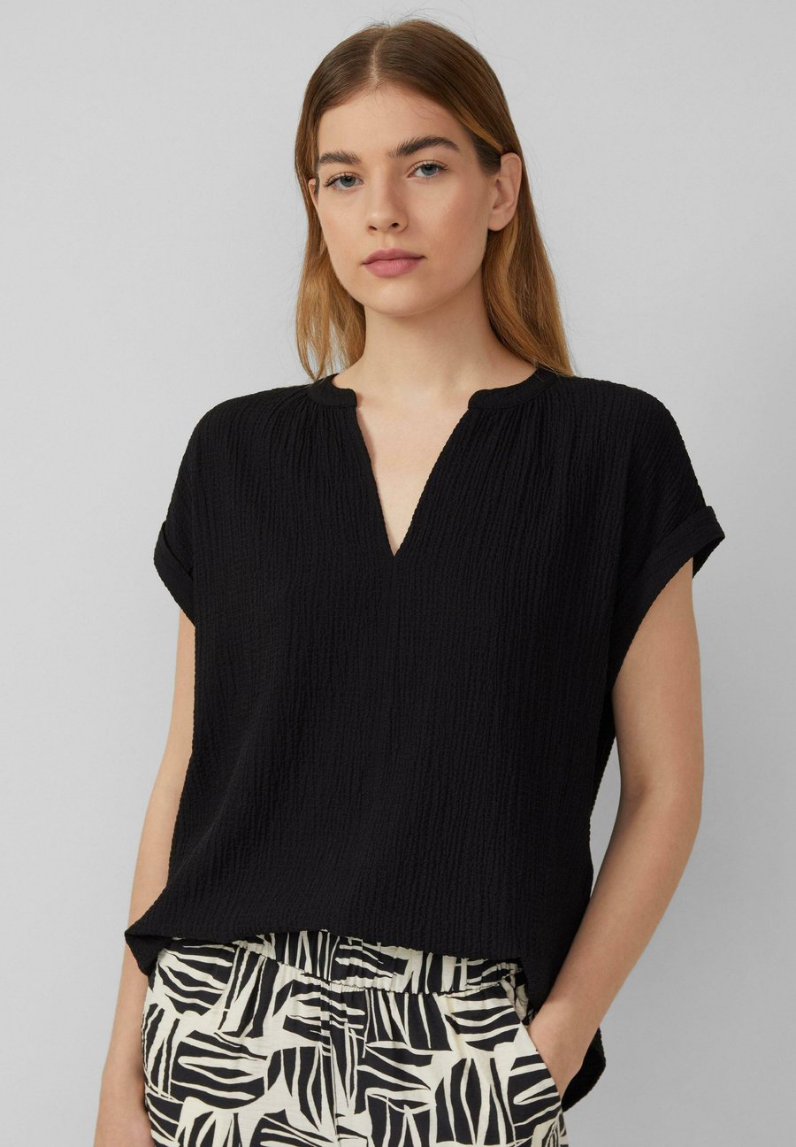 Блуза s.Oliver STRUKTURIERTE, Schwarz/Black
Блуза s.Oliver STRUKTURIERTE, Schwarz/Black