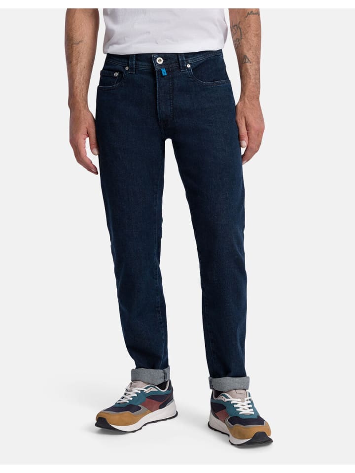 Pierre Cardin Джинсы Lyon зауженные, синего цвета с эффектом потертости
Pierre Cardin Джинсы Lyon зауженные, синего цвета с эффектом потертости