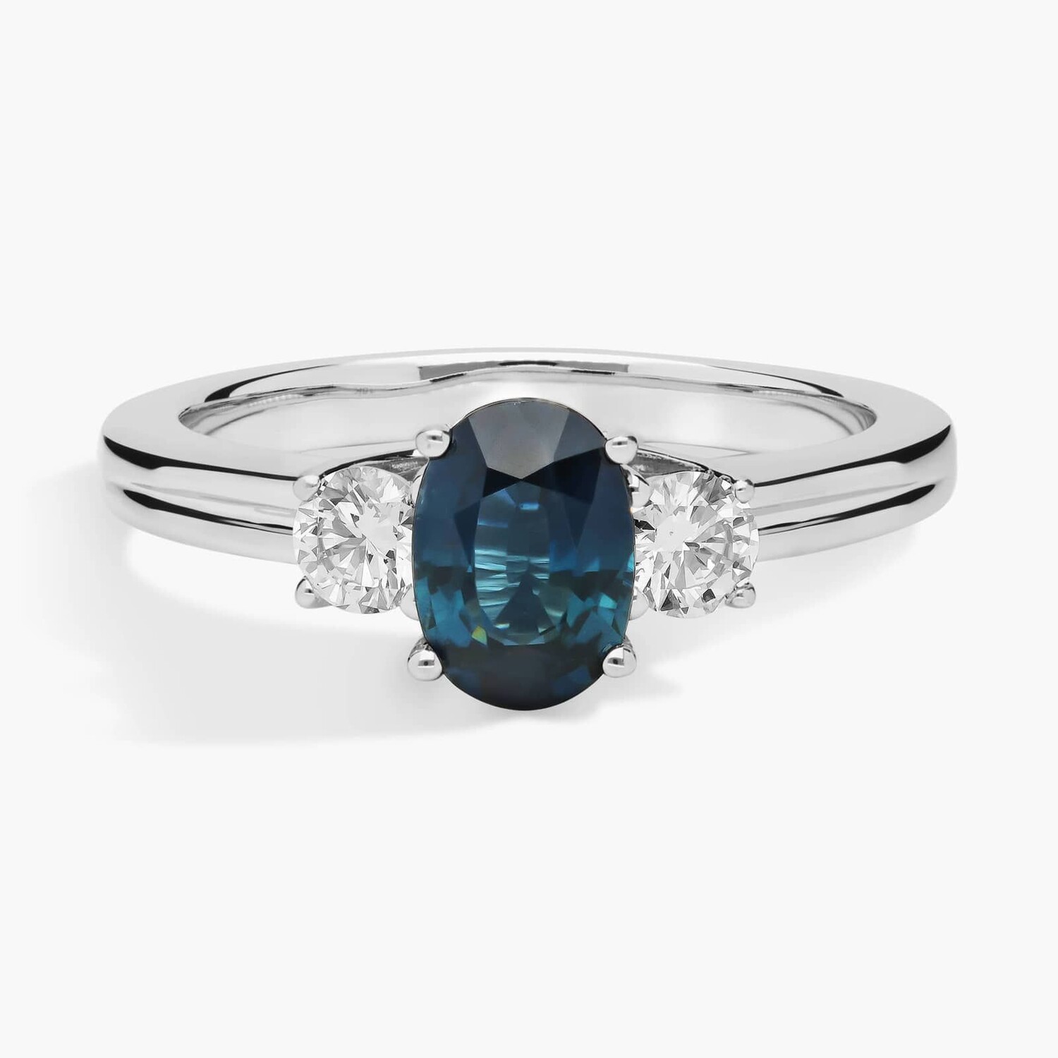 Кольцо с сапфиром и бриллиантами из 18-каратного белого золота (8x6 мм) Blue Nile
Кольцо с сапфиром и бриллиантами из 18-каратного белого золота (8x6 мм) Blue Nile