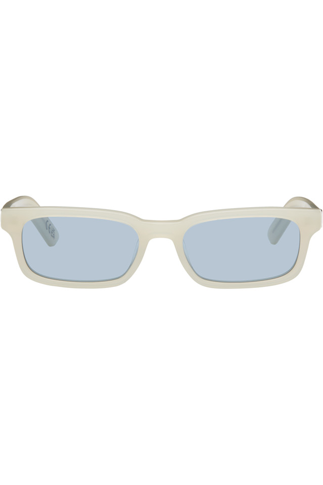 Солнцезащитные очки Gesto Retrosuperfuture, цвет cremoso
Солнцезащитные очки Gesto Retrosuperfuture, цвет cremoso