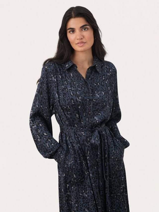 Платье с леопардовым принтом из мелуки Part Two, темно-синий
Платье с леопардовым принтом из мелуки Part Two, темно-синий