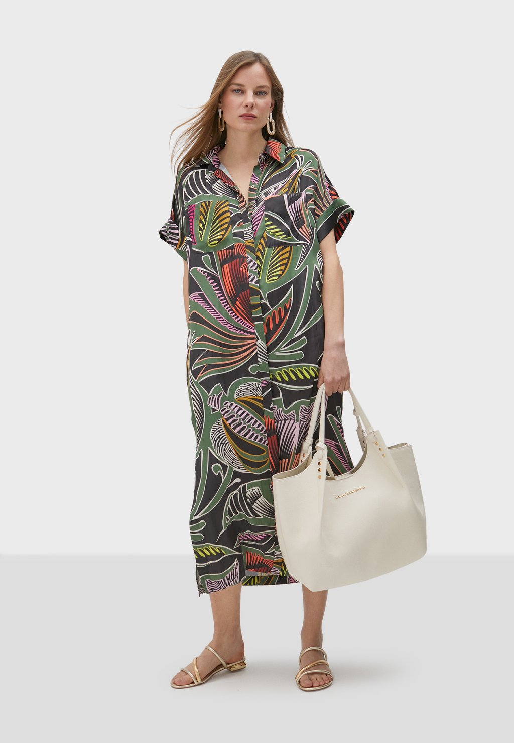 Платье-рубашка LOLA CASADEMUNT, зеленый
Платье-рубашка LOLA CASADEMUNT, зеленый