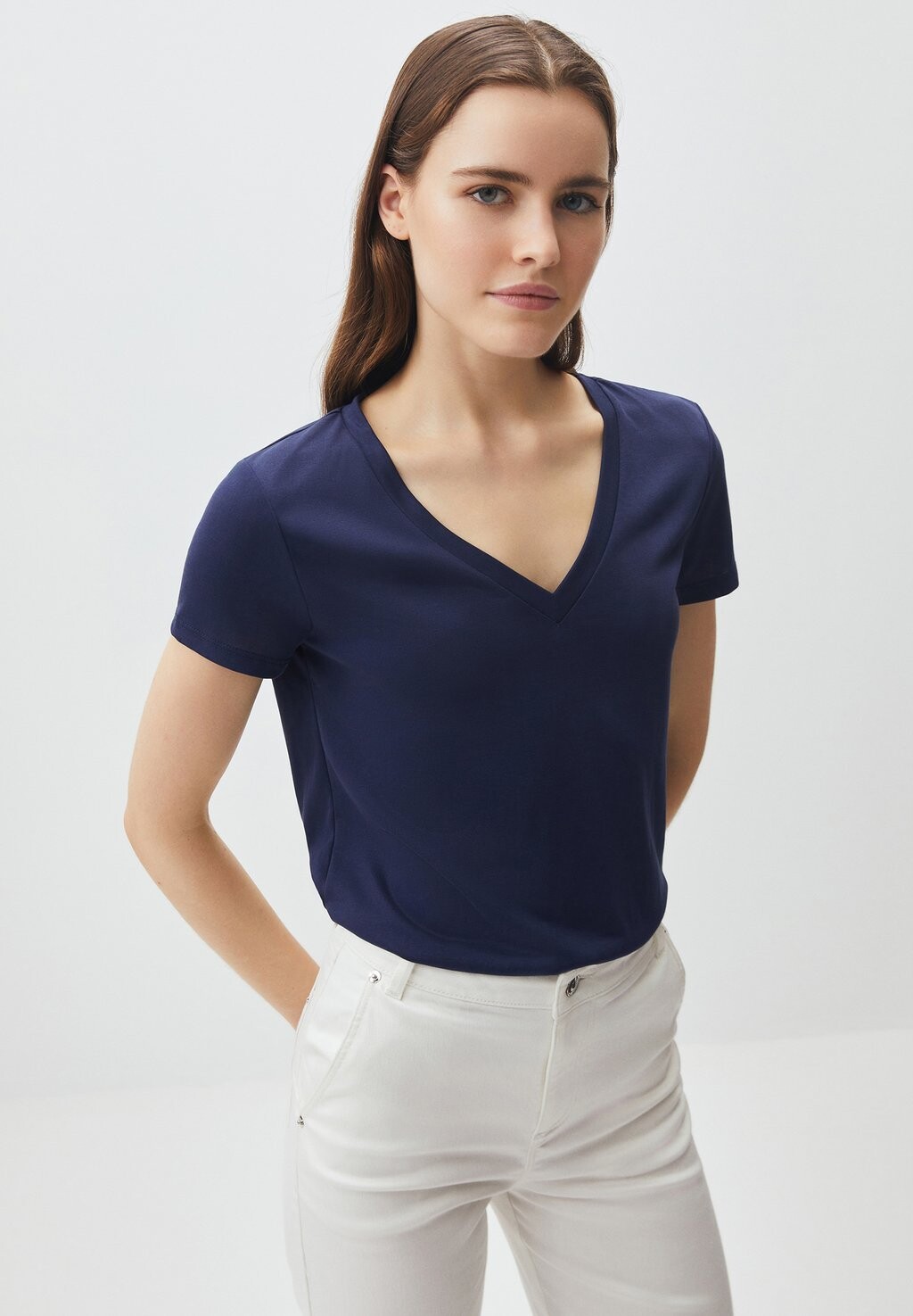 Футболка базовая Straight Fit Short Sleeved Jimmy Key, темно-синяя
Футболка базовая Straight Fit Short Sleeved Jimmy Key, темно-синяя