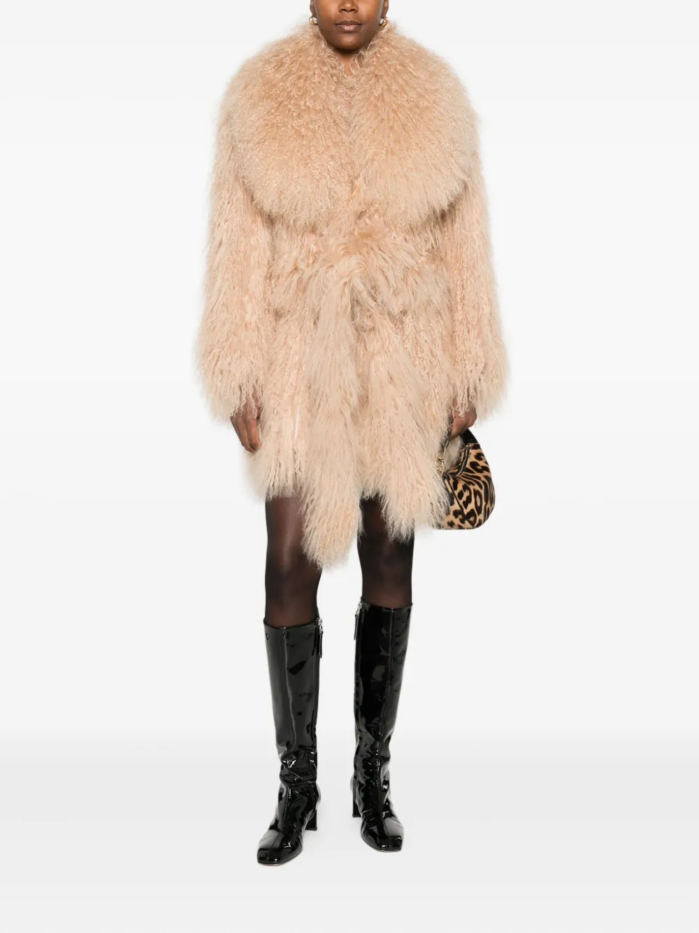 Пальто с поясом Aghata Numerootto, нейтральный
Пальто с поясом Aghata Numerootto, нейтральный