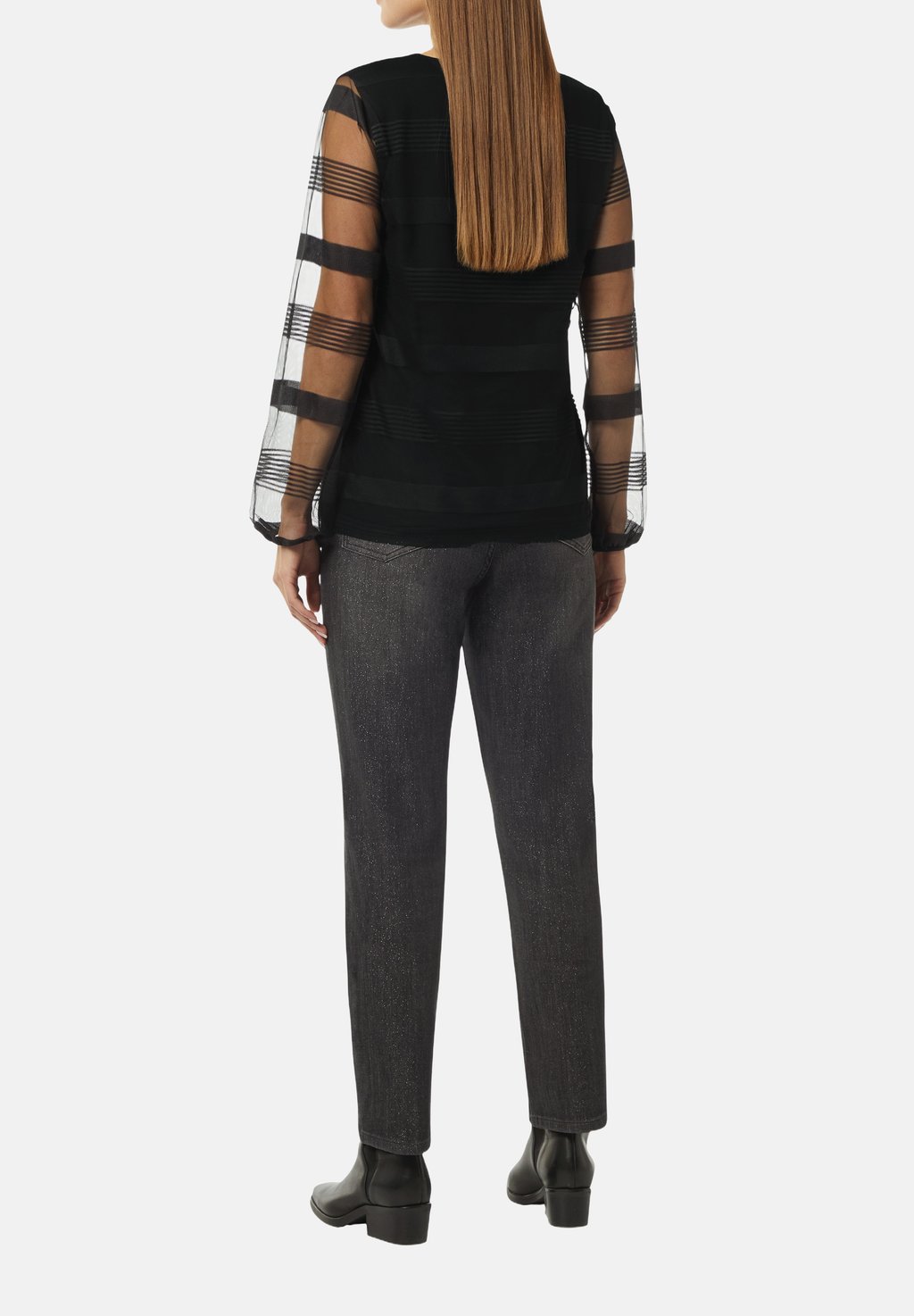 Блуза MIT RUNDHALS-AUSSCHNITT comma casual identity, черный
Блуза MIT RUNDHALS-AUSSCHNITT comma casual identity, черный