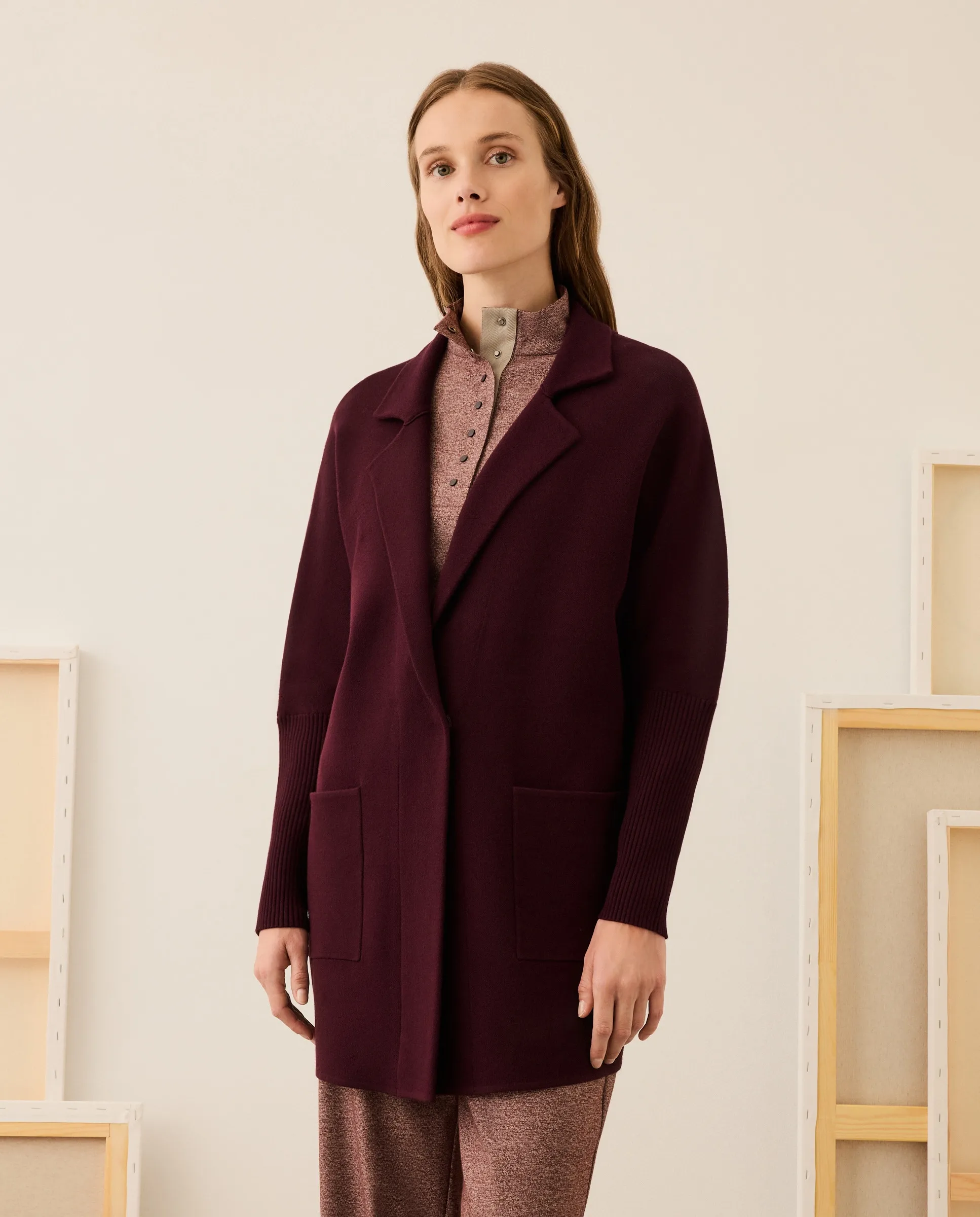 Свободный трикотажный пиджак однотонного цвета Stella Rittwagen
Свободный трикотажный пиджак однотонного цвета Stella Rittwagen