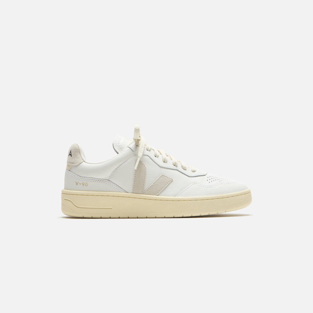 Кроссовки Veja V-90, цвет Extra White/Natural
Кроссовки Veja V-90, цвет Extra White/Natural