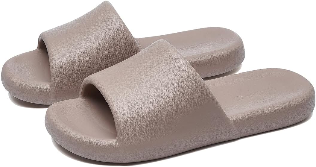 Тапочки Cliont Cloud для женщин и мужчин, домашние тапочки-подушки, шлепанцы для душа, нескользящие ванной, Coffee
Тапочки Cliont Cloud для женщин и мужчин, домашние тапочки-подушки, шлепанцы для душа, нескользящие ванной, Coffee