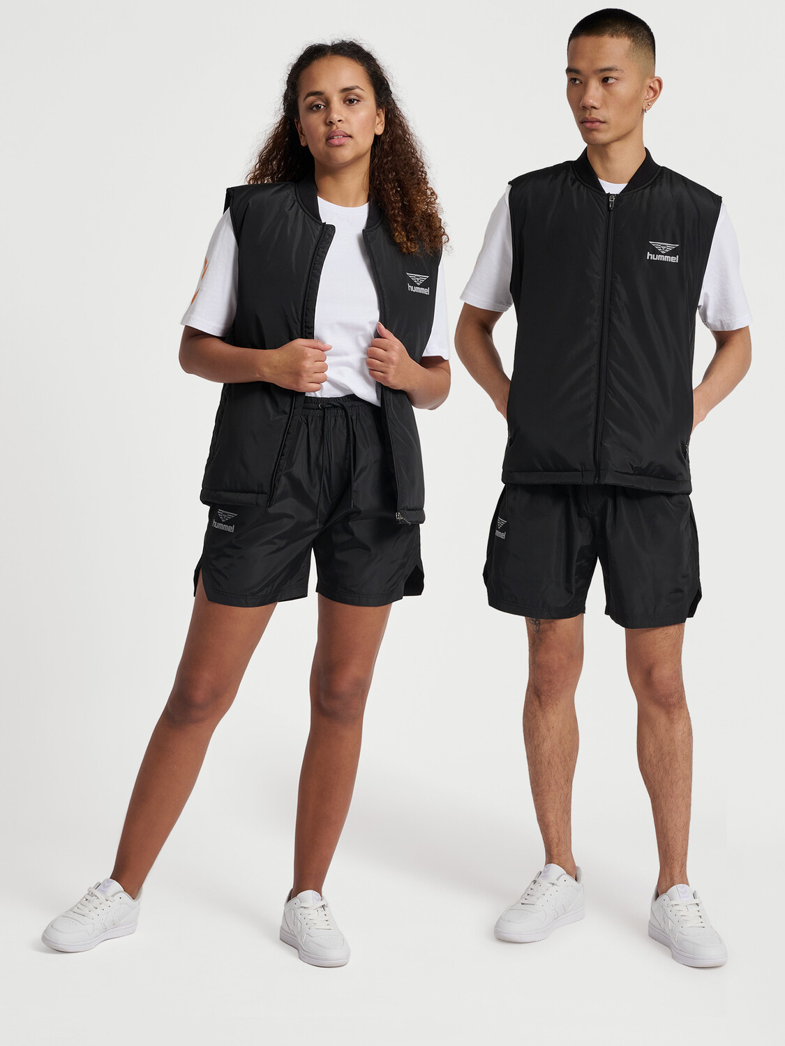 Шорты Hummel Hmlhive Colin, черный
Шорты Hummel Hmlhive Colin, черный