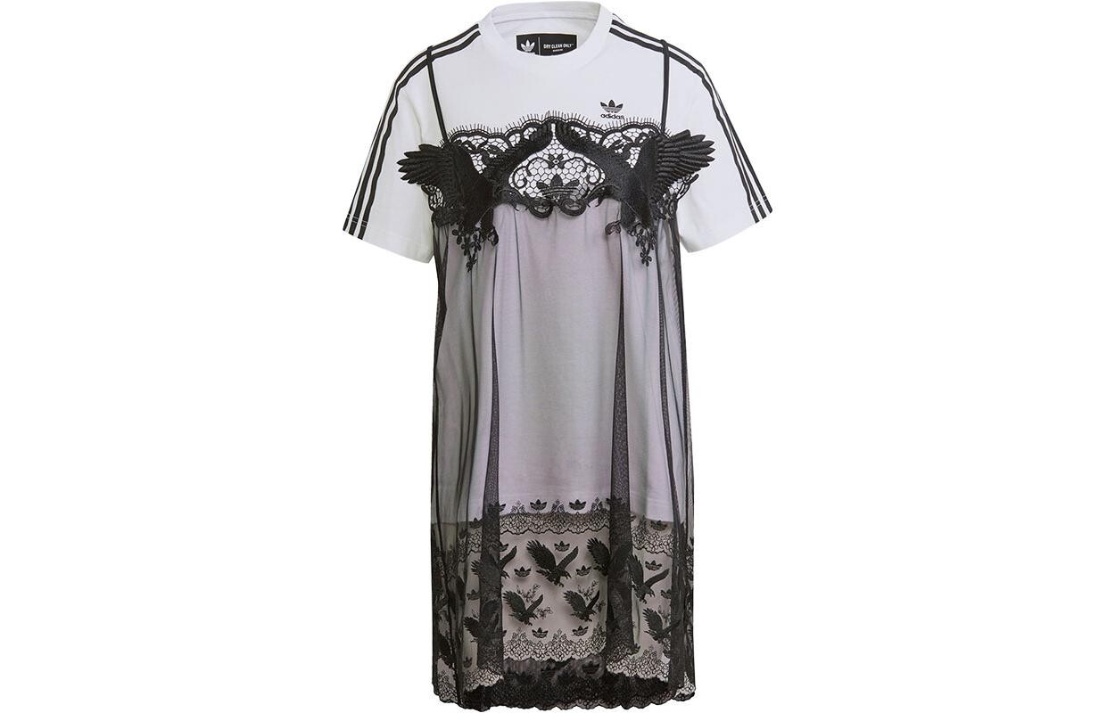 Кружевное платье-футболка белое Adidas
Кружевное платье-футболка белое Adidas