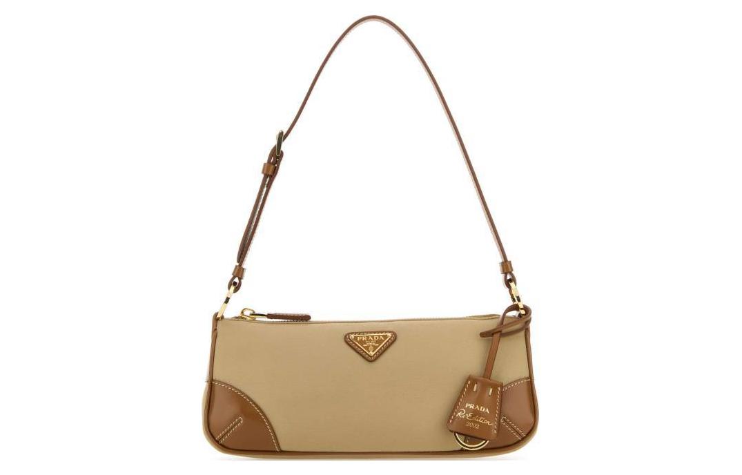 PRADA Сумка через плечо Recycled Polyamide женская Camel
PRADA Сумка через плечо Recycled Polyamide женская Camel