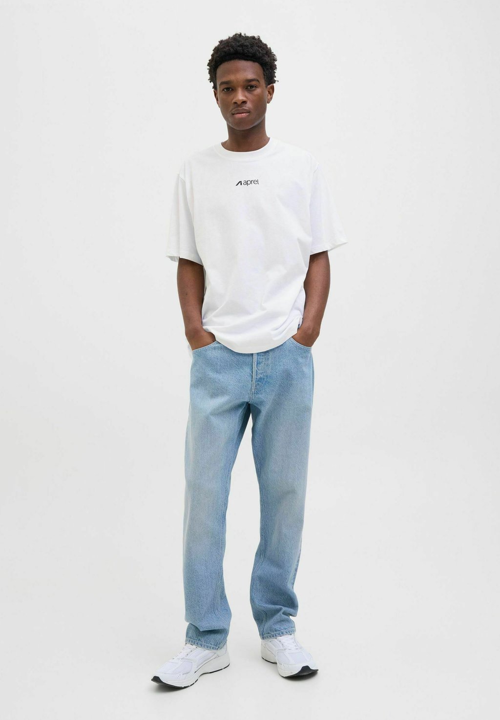 Футболка с принтом PACK 3 aprel, черный
Футболка с принтом PACK 3 aprel, черный