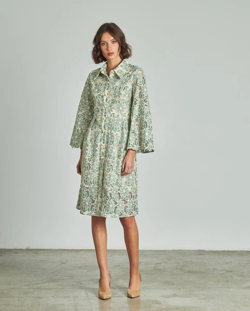 Короткое платье с ажурной вышивкой и цветочным принтом на французском рукаве Alma en Pena, зеленый
Короткое платье с ажурной вышивкой и цветочным принтом на французском рукаве Alma en Pena, зеленый