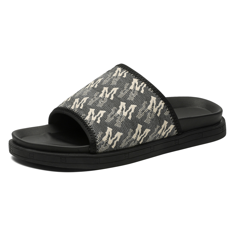 SOBB Тапочки-слайды мужские, черные, износостойкие, с амортизацией
SOBB Тапочки-слайды мужские, черные, износостойкие, с амортизацией