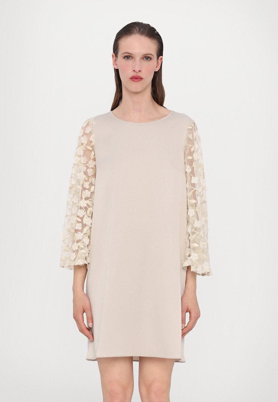 Платье Ida Sjöstedt CORALIE DRESS, Greige/Light Grey
Платье Ida Sjöstedt CORALIE DRESS, Greige/Light Grey