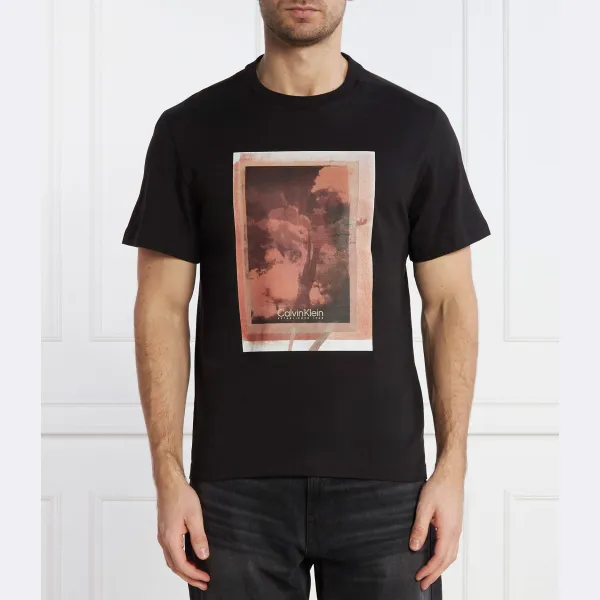Футболка стандартного кроя Calvin Klein, черный
Футболка стандартного кроя Calvin Klein, черный