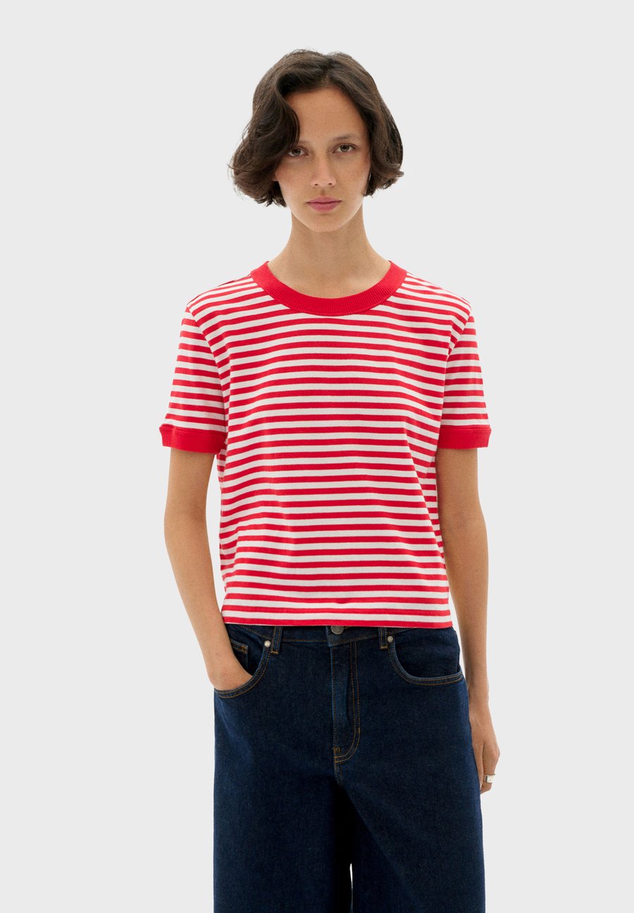 Футболка Thinking Mu ZOWI, Red, Красный, Футболка Thinking Mu ZOWI, Red
Футболка Thinking Mu ZOWI, Red, Красный, Футболка Thinking Mu ZOWI, Red