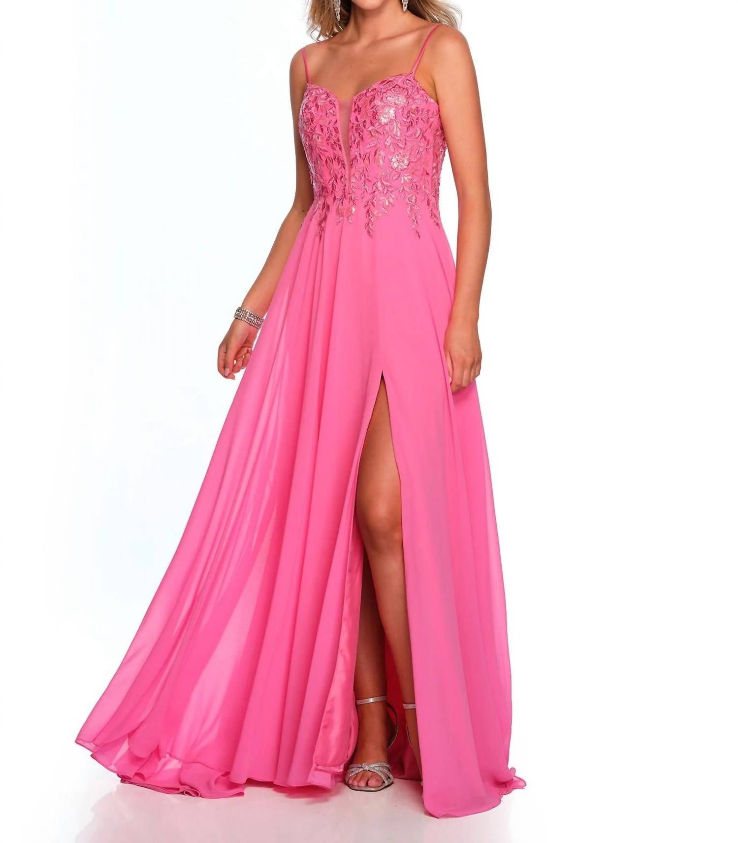 Платье на выпускной с пышной юбкой фуксия Dave & Johnny
Платье на выпускной с пышной юбкой фуксия Dave & Johnny