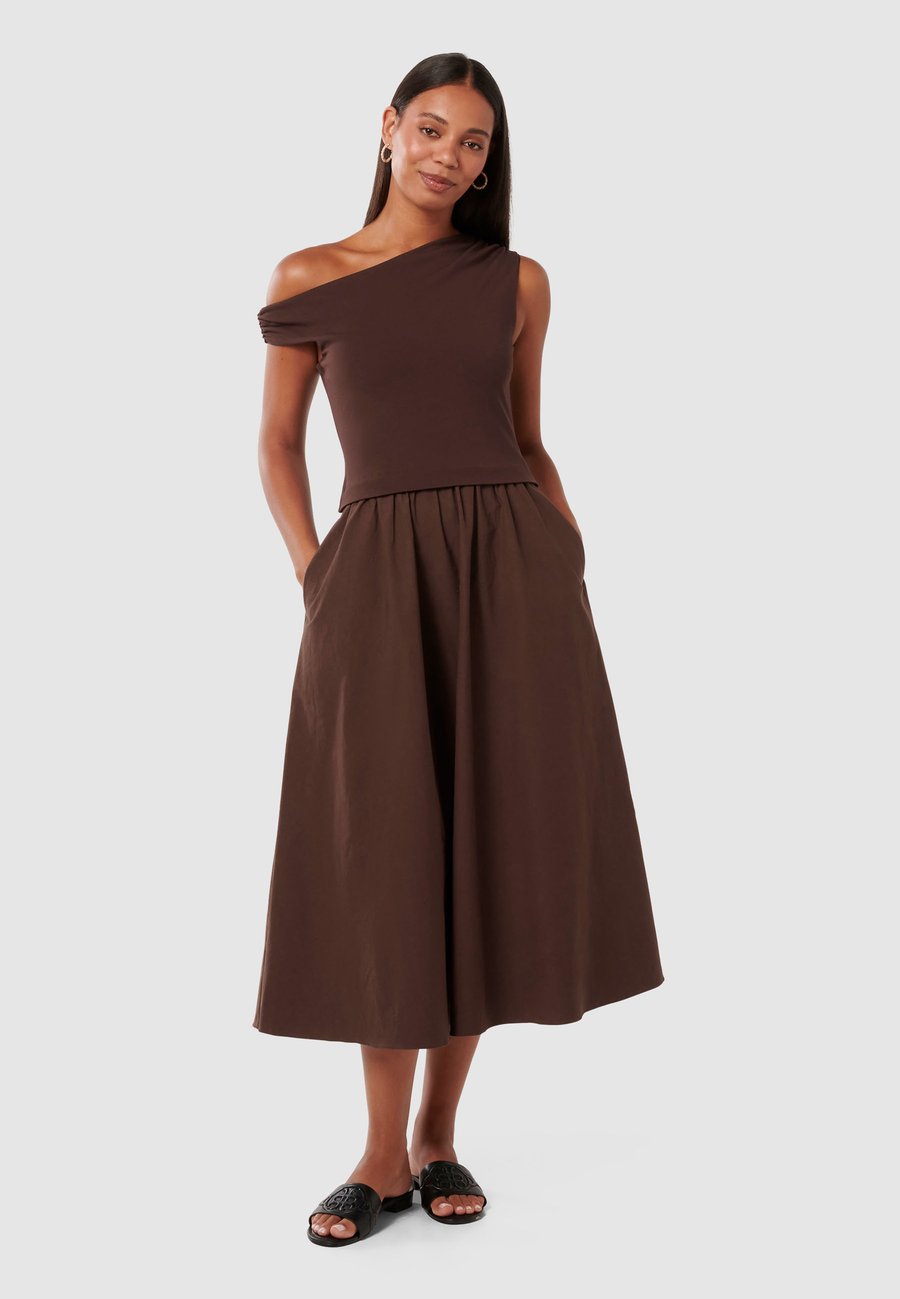 Платье Forever New STEPH, Chocolate/Brown
Платье Forever New STEPH, Chocolate/Brown