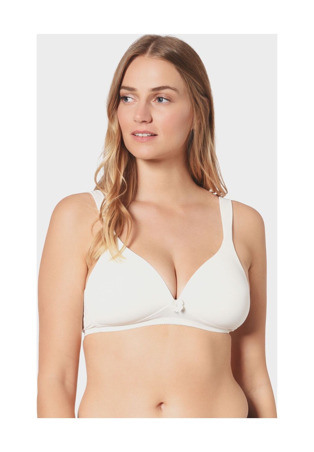 Мягкий бюстгальтер на узких бретелях для женщин NATURANA, цвет Champagner
Мягкий бюстгальтер на узких бретелях для женщин NATURANA, цвет Champagner