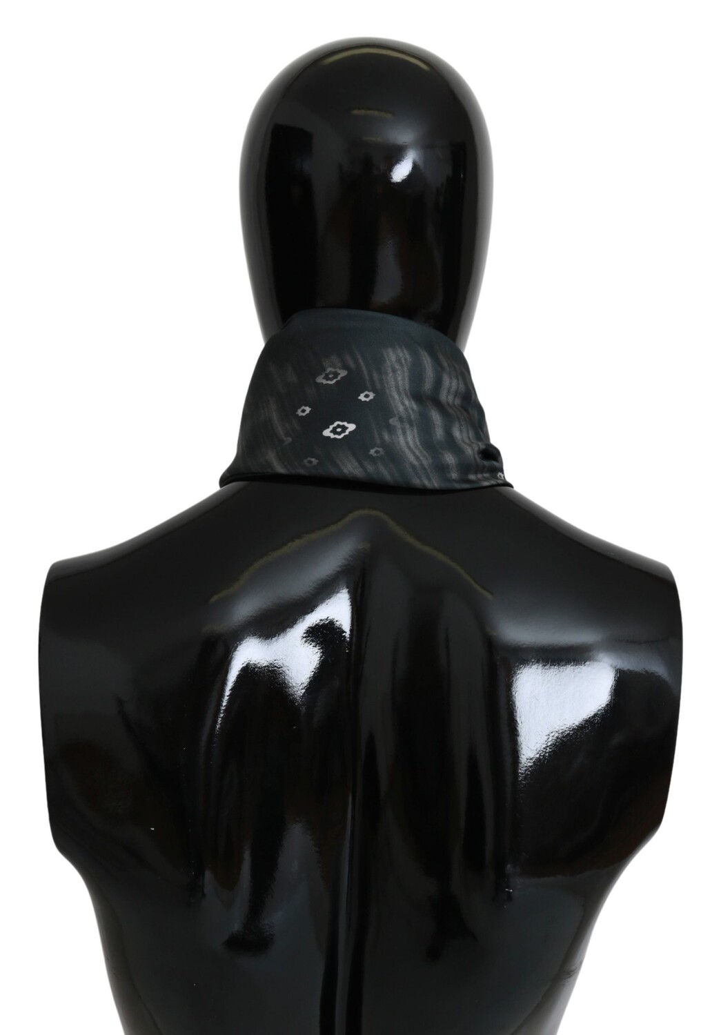 Костюм национальный фуляр шелковый женский мужской шарф Costume National, синий
Костюм национальный фуляр шелковый женский мужской шарф Costume National, синий