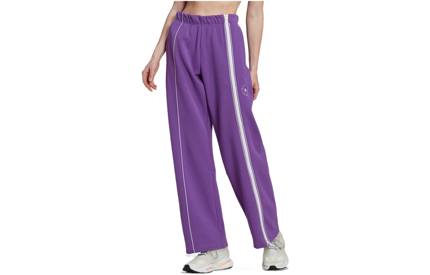 Трикотажные спортивные штаны женские фиолетовые Adidas
Трикотажные спортивные штаны женские фиолетовые Adidas