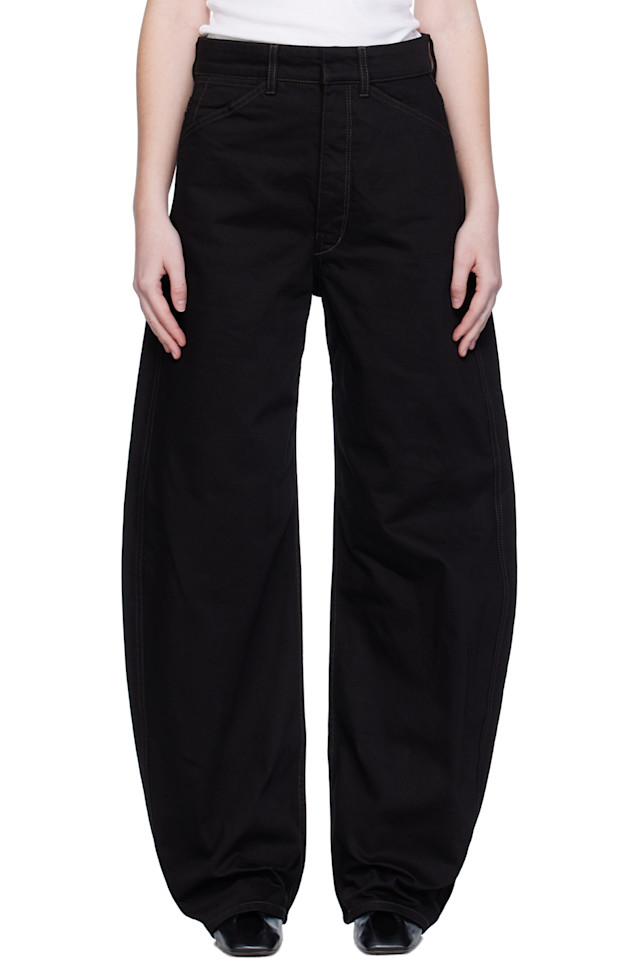 Джинсы с высокой талией и изогнутой формой Lemaire, черный
Джинсы с высокой талией и изогнутой формой Lemaire, черный