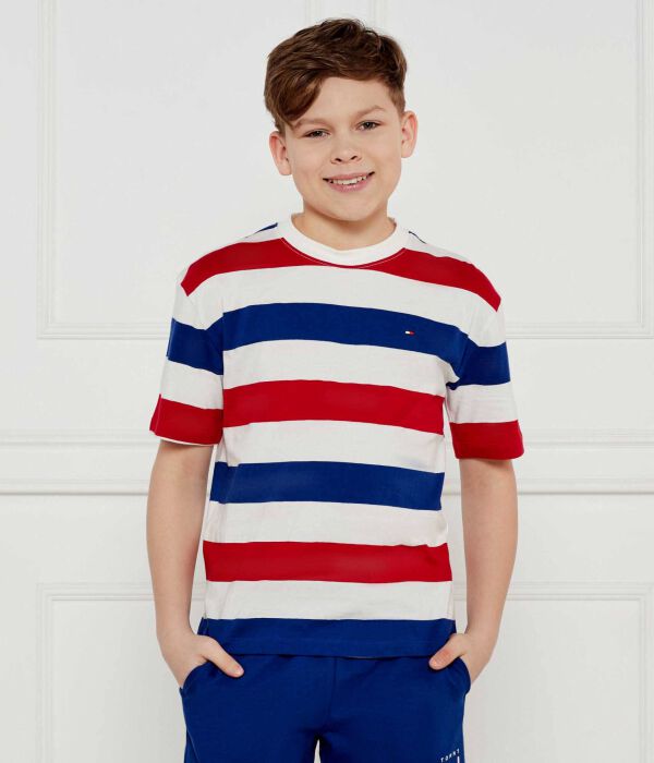 Базовая футболка Regular fit Tommy Hilfiger, белый
Базовая футболка Regular fit Tommy Hilfiger, белый