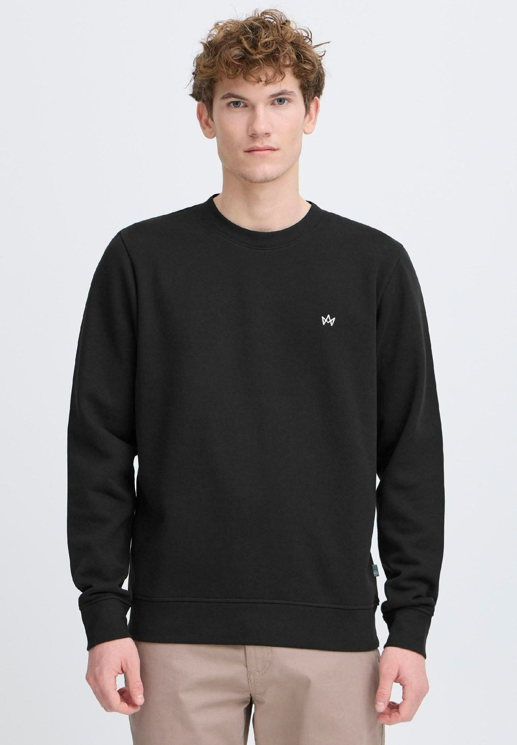 Толстовка RICHARDS Kronstadt, черный
Толстовка RICHARDS Kronstadt, черный