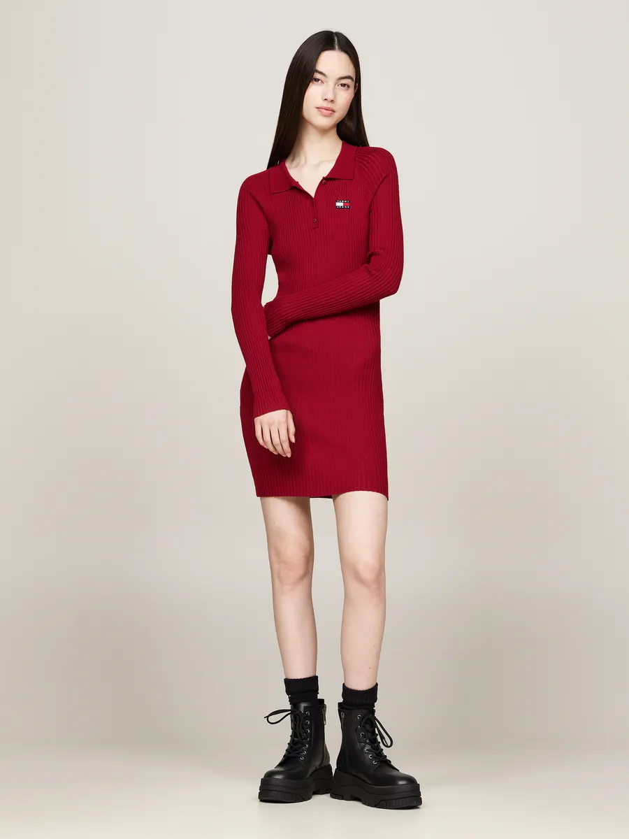 Трикотажное платье Tommy Jeans "TJW COLLAR BADGE SWTER DRESS EXT", с воротником и логотипом, красный
Трикотажное платье Tommy Jeans "TJW COLLAR BADGE SWTER DRESS EXT", с воротником и логотипом, красный
