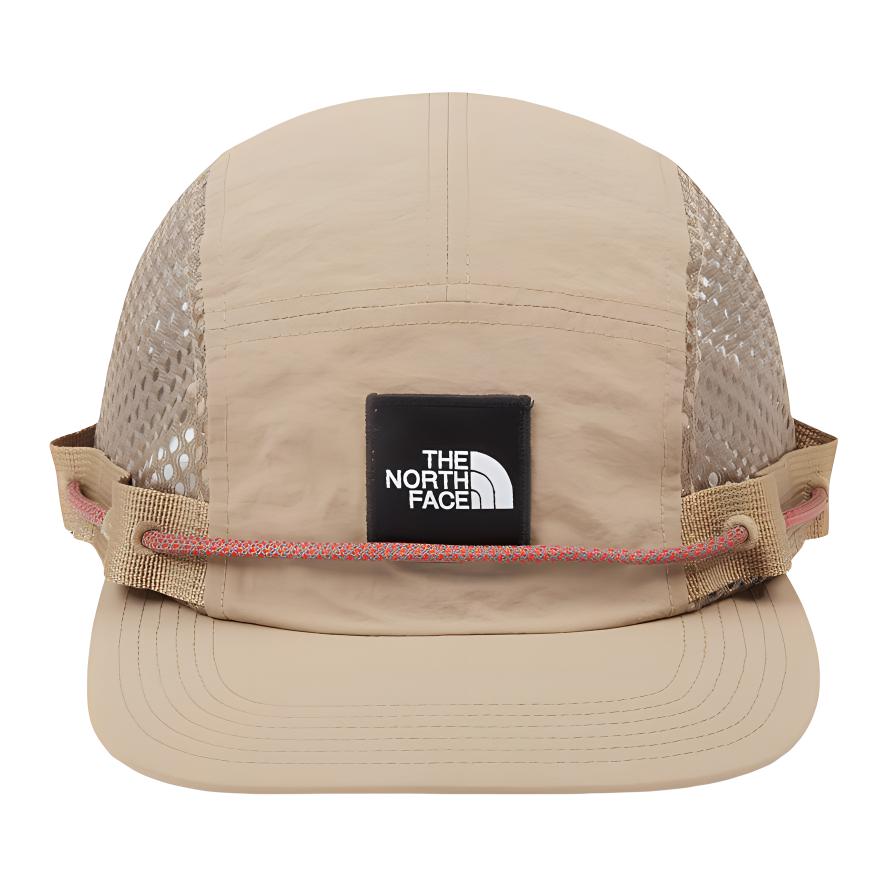 Бейсболка унисекс коричневая THE NORTH FACE
Бейсболка унисекс коричневая THE NORTH FACE