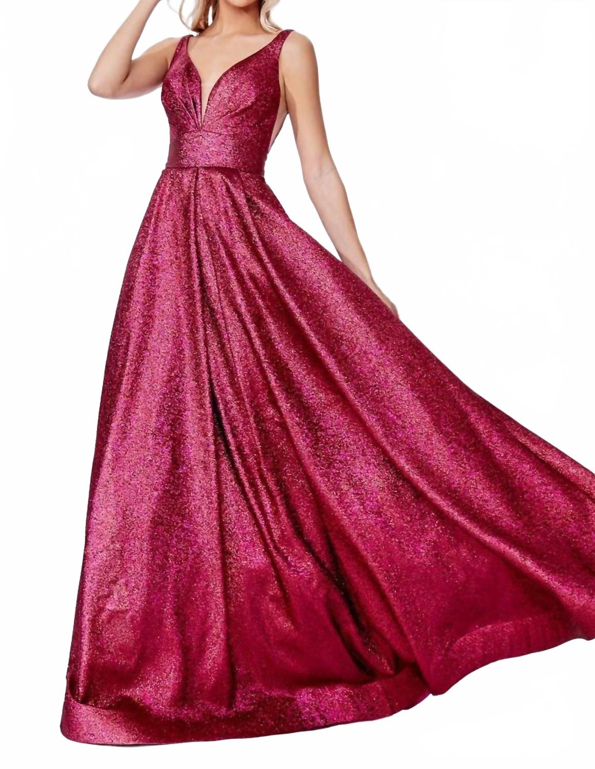 Плиссированное металлизированное платье-трапеция цвета магнента Cinderella Divine, Magenta
Плиссированное металлизированное платье-трапеция цвета магнента Cinderella Divine, Magenta