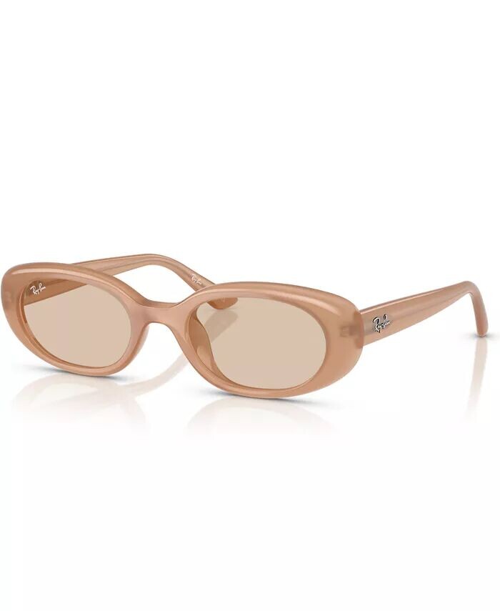 Мужские и женские солнцезащитные очки RB4441D Ray-Ban, бежевый
Мужские и женские солнцезащитные очки RB4441D Ray-Ban, бежевый