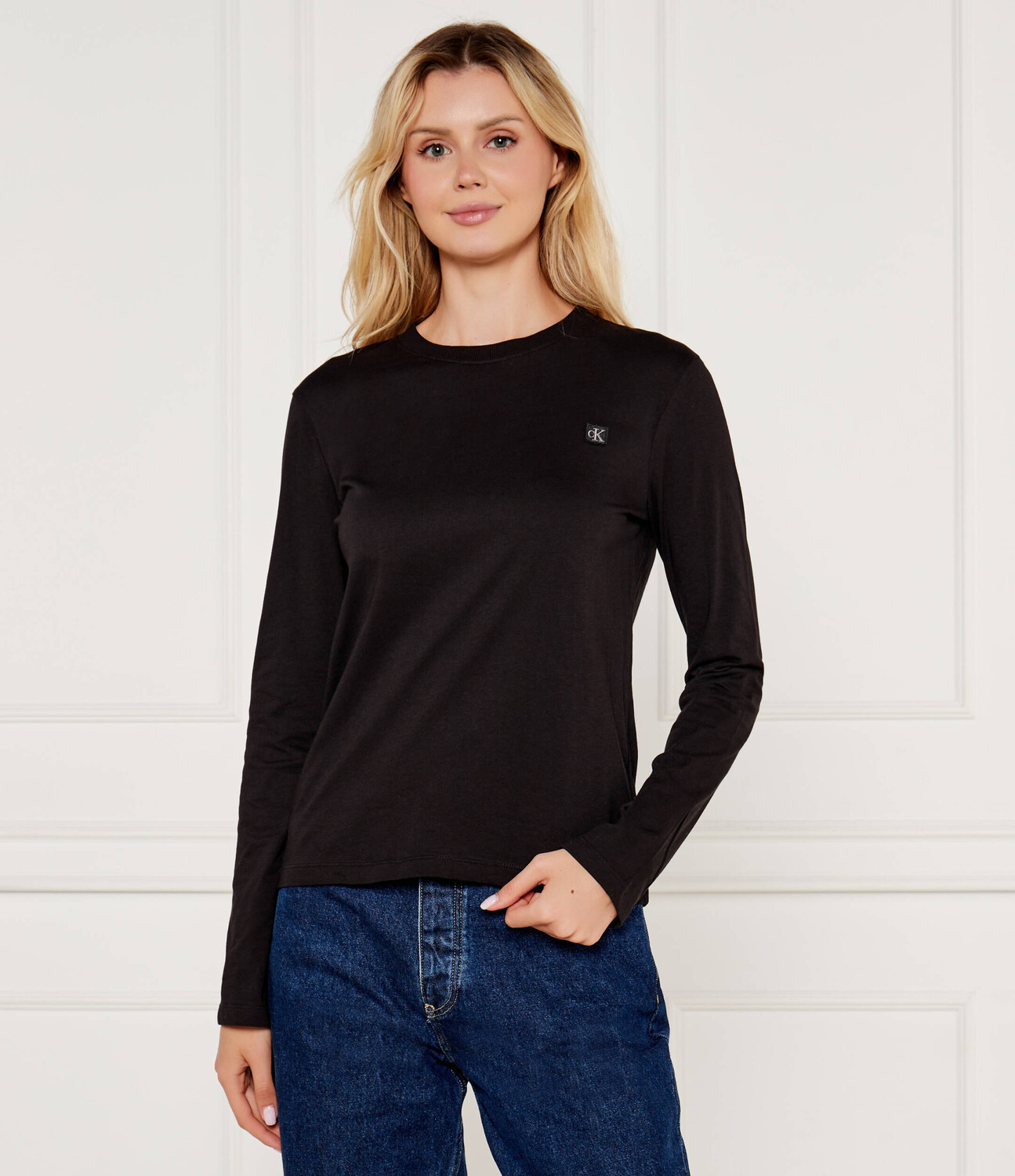 Блуза CALVIN KLEIN JEANS EMBRO Regular Fit, черный
Блуза CALVIN KLEIN JEANS EMBRO Regular Fit, черный