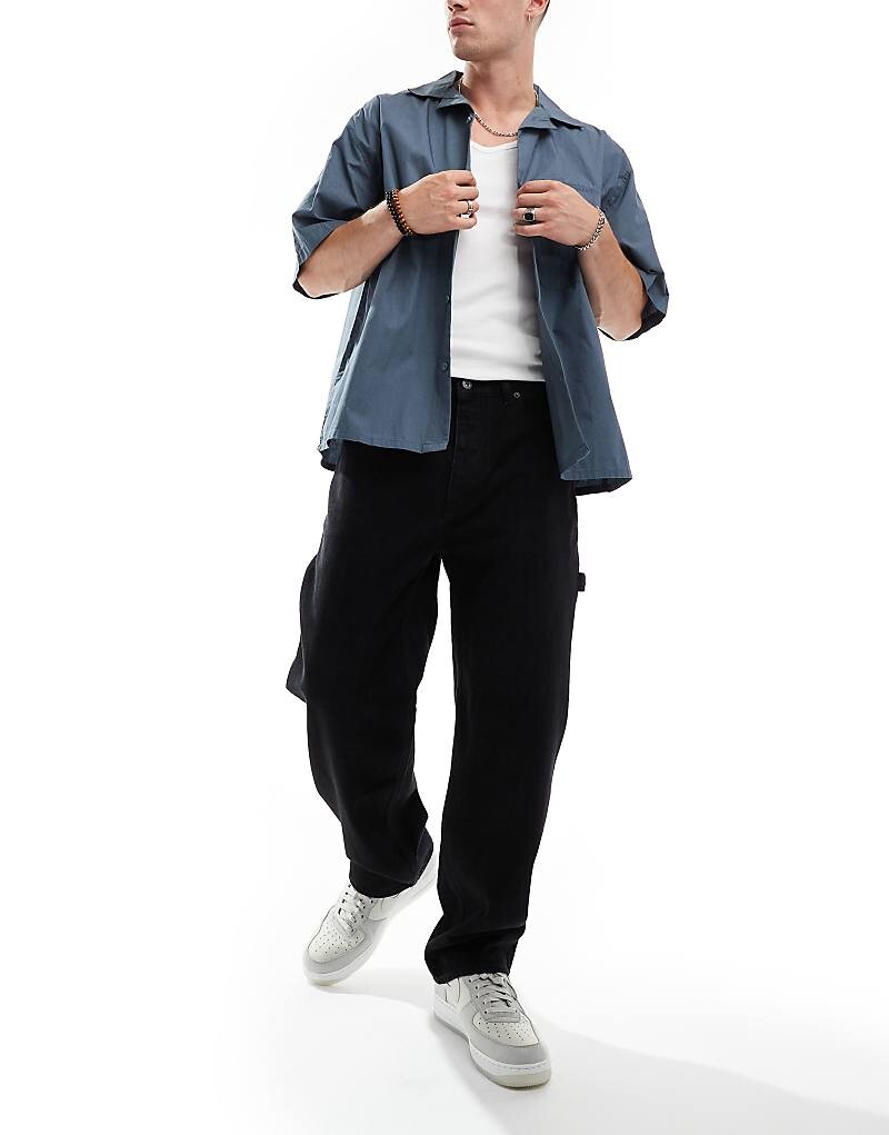 HUGO Blue – Черные плотничные джинсы
HUGO Blue – Черные плотничные джинсы