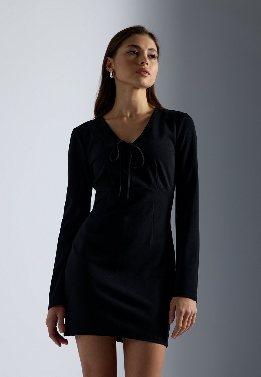 Платье Even&Odd Cocktail dress / Party dress, Black
Платье Even&Odd Cocktail dress / Party dress, Black