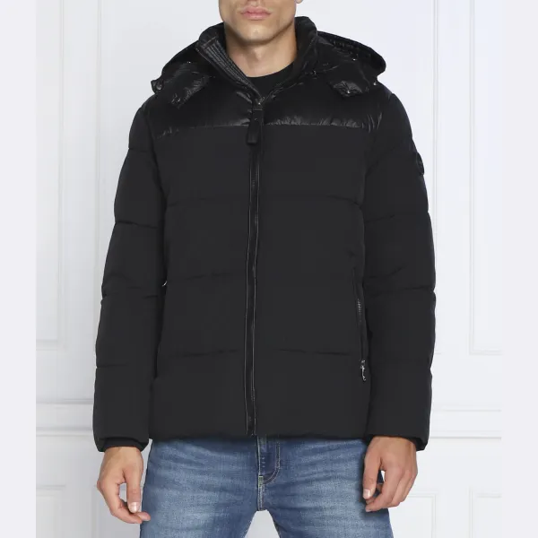 Пуховик 15 jjo-142joshas стандартного кроя Joop!, черный
Пуховик 15 jjo-142joshas стандартного кроя Joop!, черный