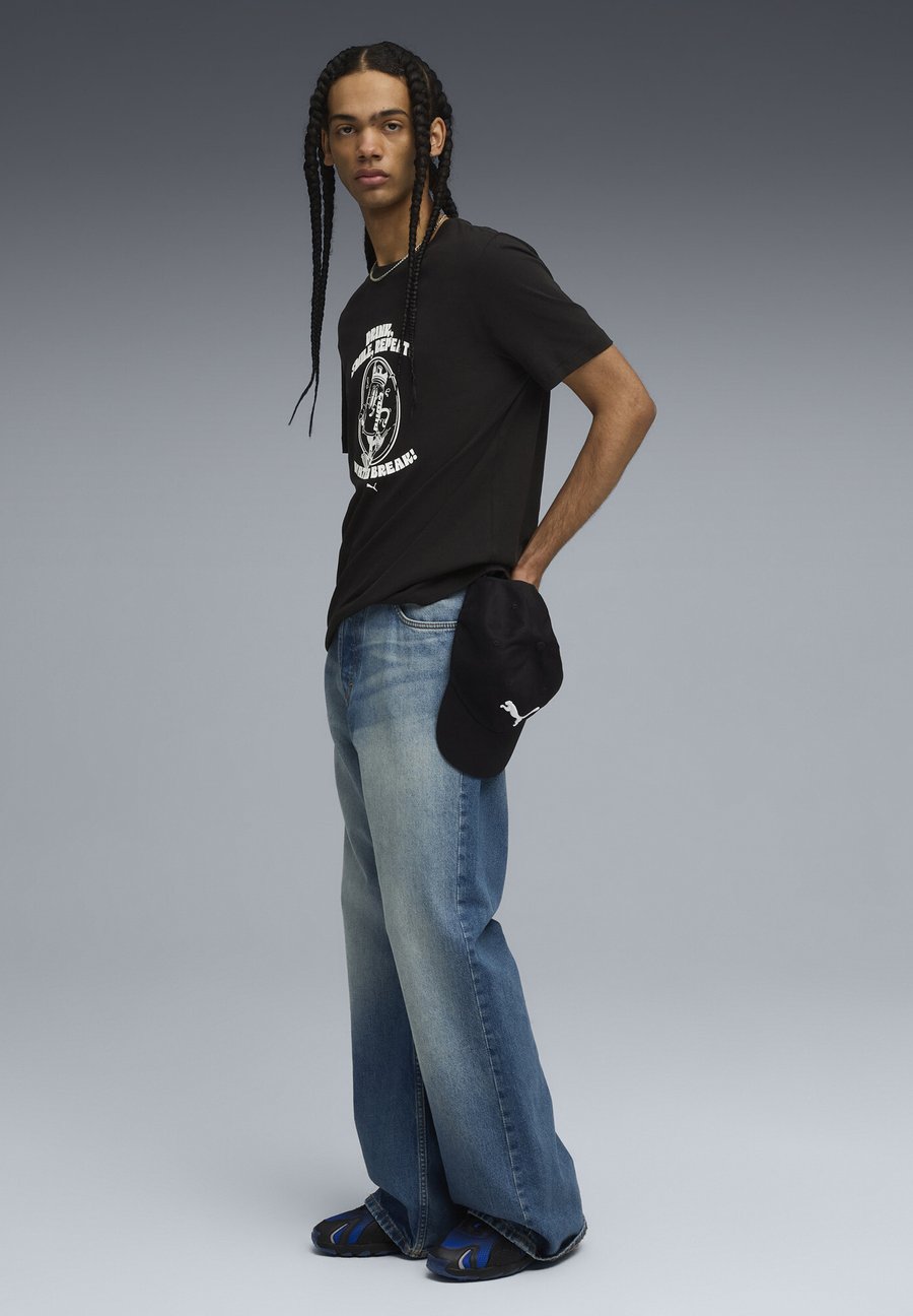 Футболка Puma GRAPHIC WATER, Black, Черный, Футболка Puma GRAPHIC WATER, Black
Футболка Puma GRAPHIC WATER, Black, Черный, Футболка Puma GRAPHIC WATER, Black