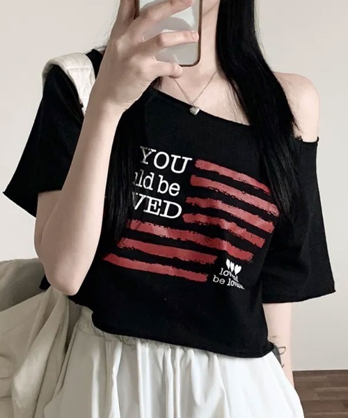 Футболка укороченная с короткими рукавами и открытыми плечами NANAHACHI, черный
Футболка укороченная с короткими рукавами и открытыми плечами NANAHACHI, черный