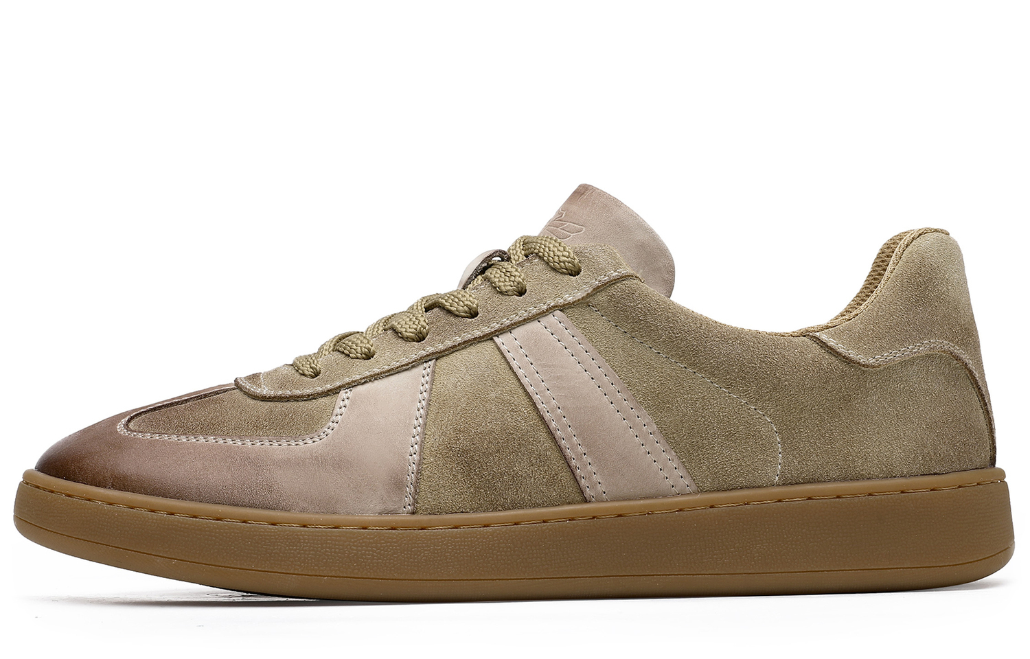 Низкие скейтерские кроссовки мужские абрикосовые Desai
Низкие скейтерские кроссовки мужские абрикосовые Desai