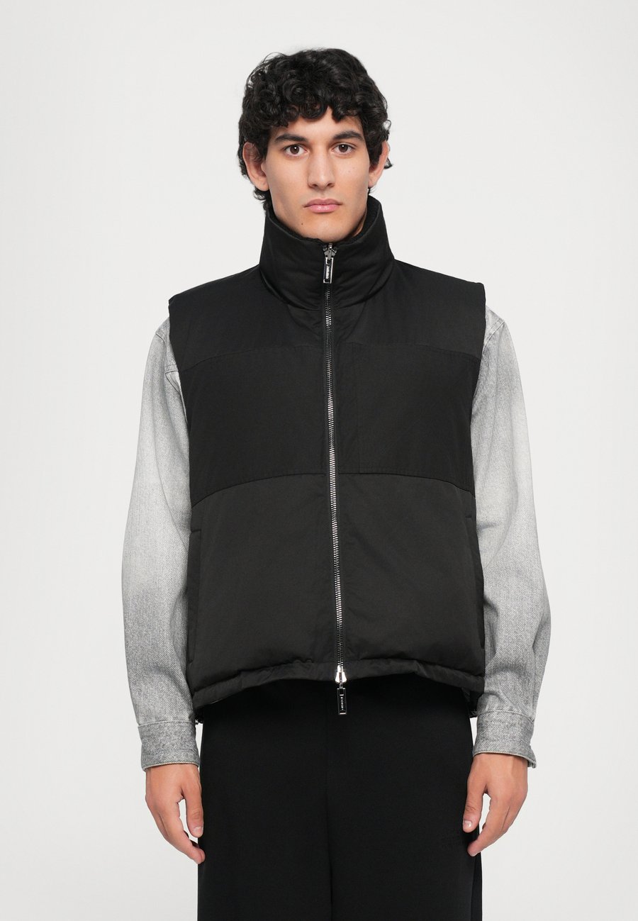 Куртка Iceberg GILET , Nero/Black
Куртка Iceberg GILET , Nero/Black