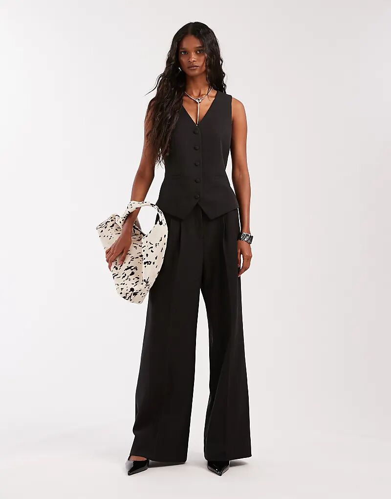 Брюки Evander на завязках от Nobody's Child серого цвета
Брюки Evander на завязках от Nobody's Child серого цвета