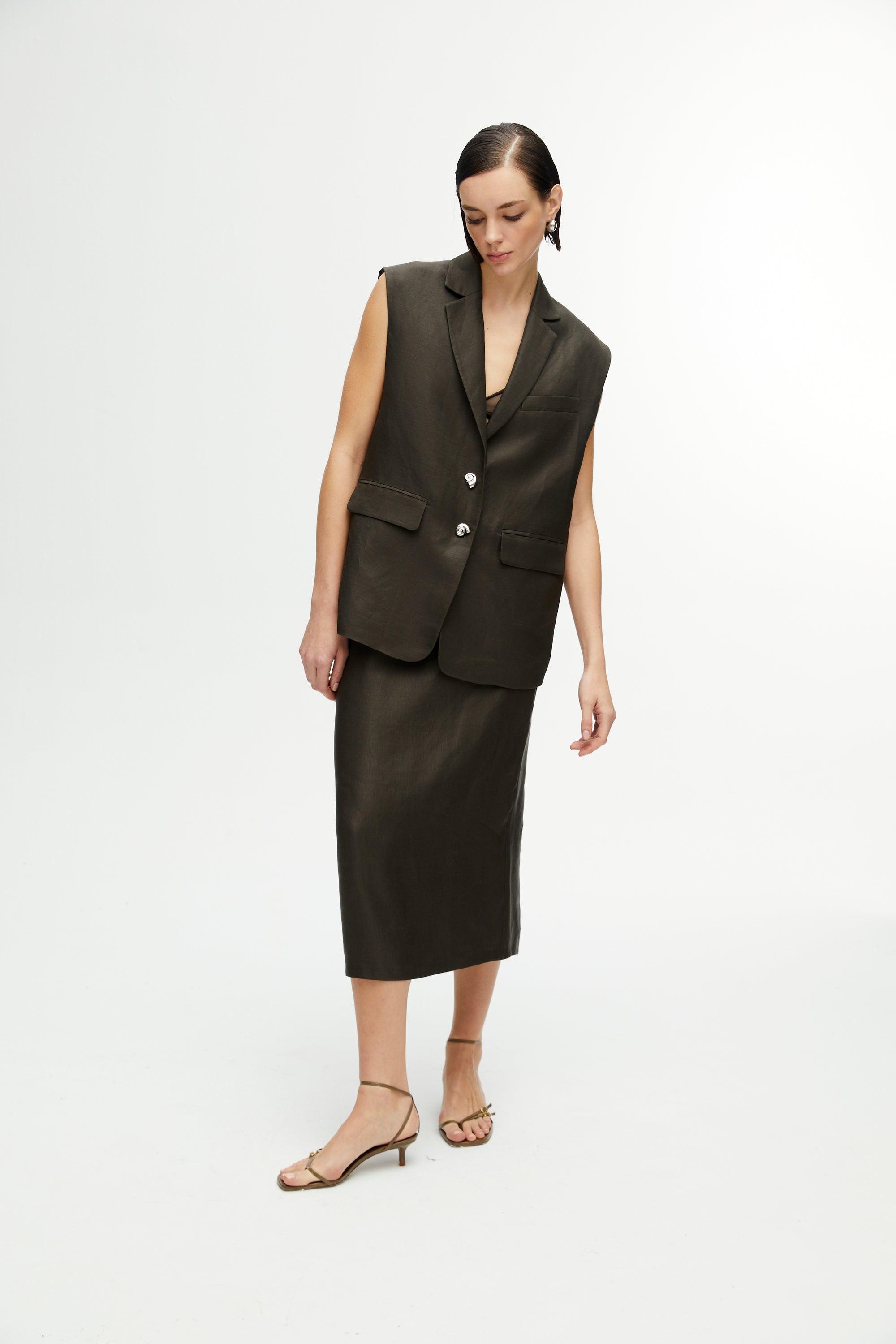 Юбка миди с разрезами сзади Nocturne, хаки
Юбка миди с разрезами сзади Nocturne, хаки