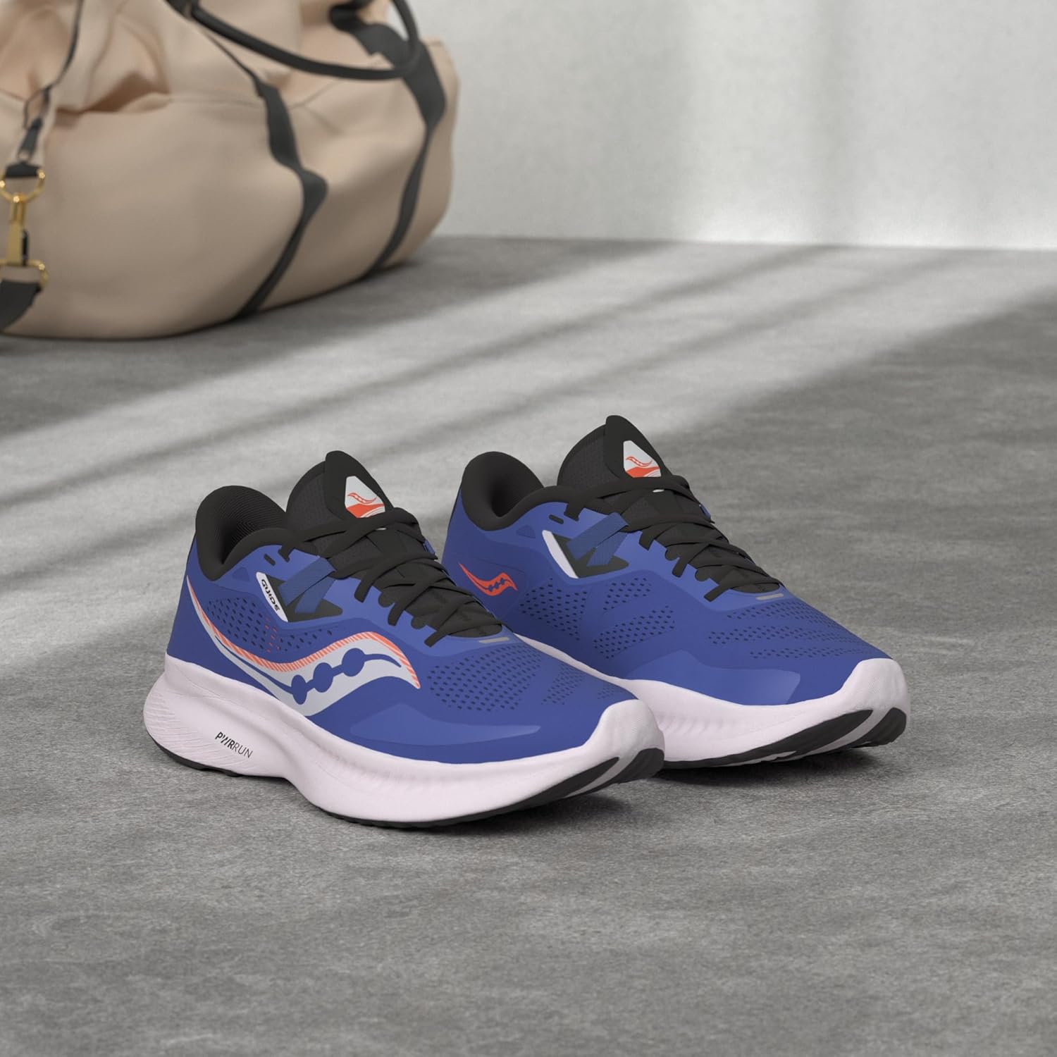 Кроссовки Saucony Men's Guide 15, черный
Кроссовки Saucony Men's Guide 15, черный