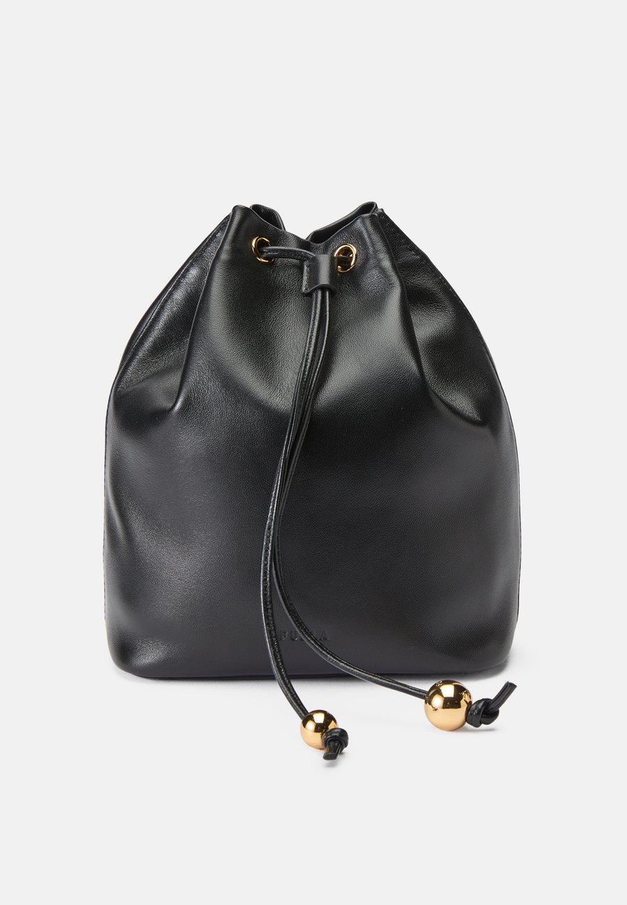 Клатч Furla SFERA SOFT MINI HANDBUCKET, Nero/Black
Клатч Furla SFERA SOFT MINI HANDBUCKET, Nero/Black