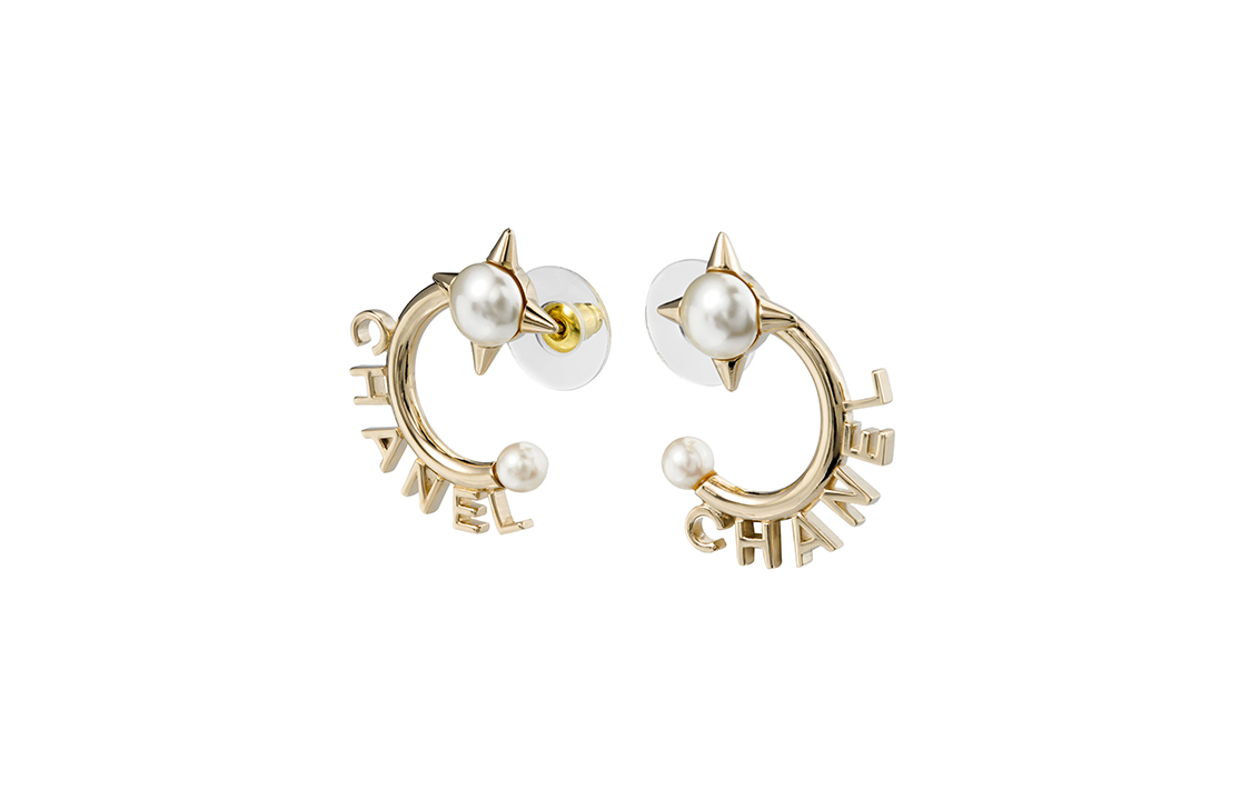Серьги женские золотые CHANEL, золотой
Серьги женские золотые CHANEL, золотой