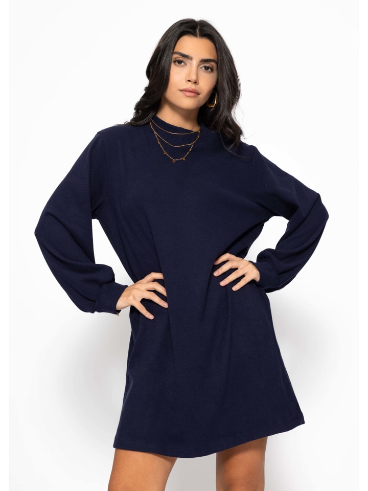 SASSYCLASSY Темно-синее платье-толстовка со стоячим воротником
SASSYCLASSY Темно-синее платье-толстовка со стоячим воротником